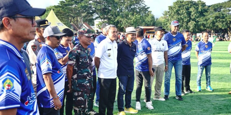 Bupati Jeneponto Resmi Buka Turnamen Sepak Bola Bupati Cup I