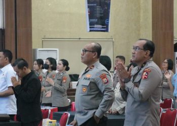 Ibadah Perdana Wakapolda Sulsel Bersama Personel Oikumene, Perkuat Iman dan Kebersamaan