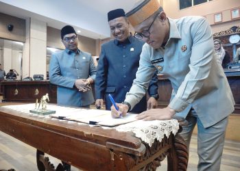 Sinergi Eksekutif dan Legislatif Menguat, DPRD Jeneponto Gelar Paripurna Penyerahan Lima Ranperda Inisiatif dan Persetujuan Ranperda Pertanggungjawaban APBD 2025