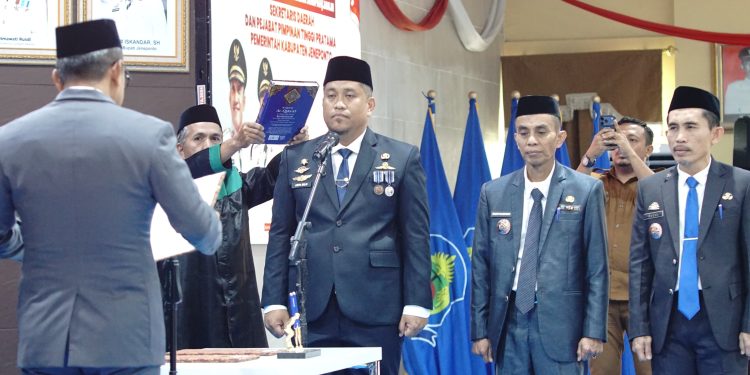 Dari Pj Sekda ke Sekda Definitif, Dr. Aspa Muji Resmi Dilantik Bupati Paris Yasir