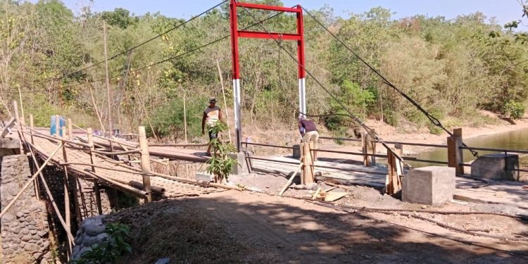 Kemanunggalan TNI dan Rakyat, Pembangunan Jembatan Gantung Tahap V di Gowa Capai Lebih dari 80%